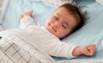 Cách dỗ trẻ sơ sinh ngủ ngon giấc